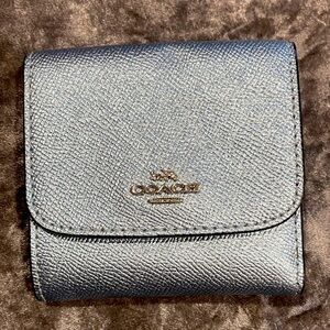 COACH women’s small wallet